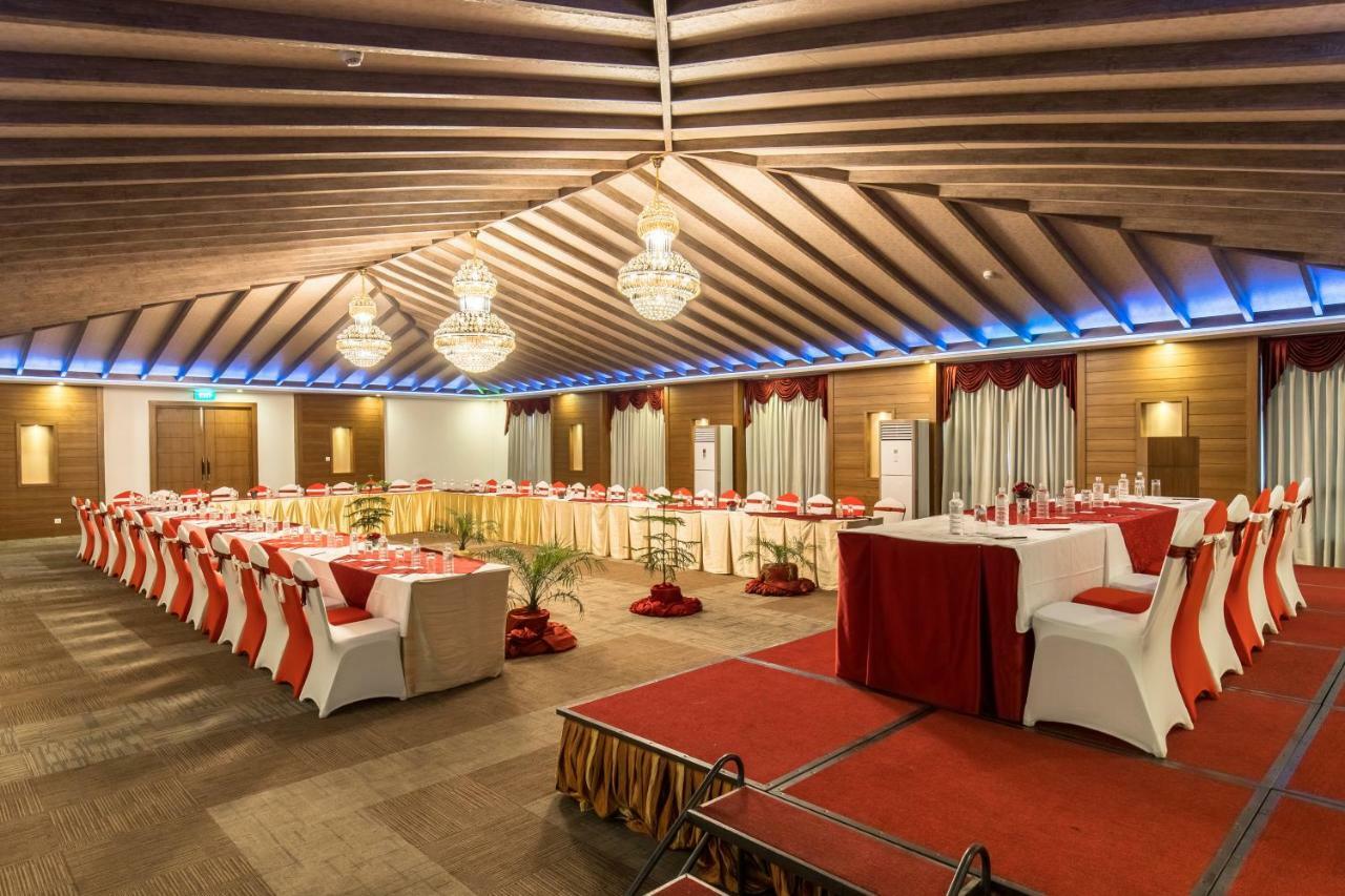 Mountain Glory Forest Resort Pokhara Dış mekan fotoğraf